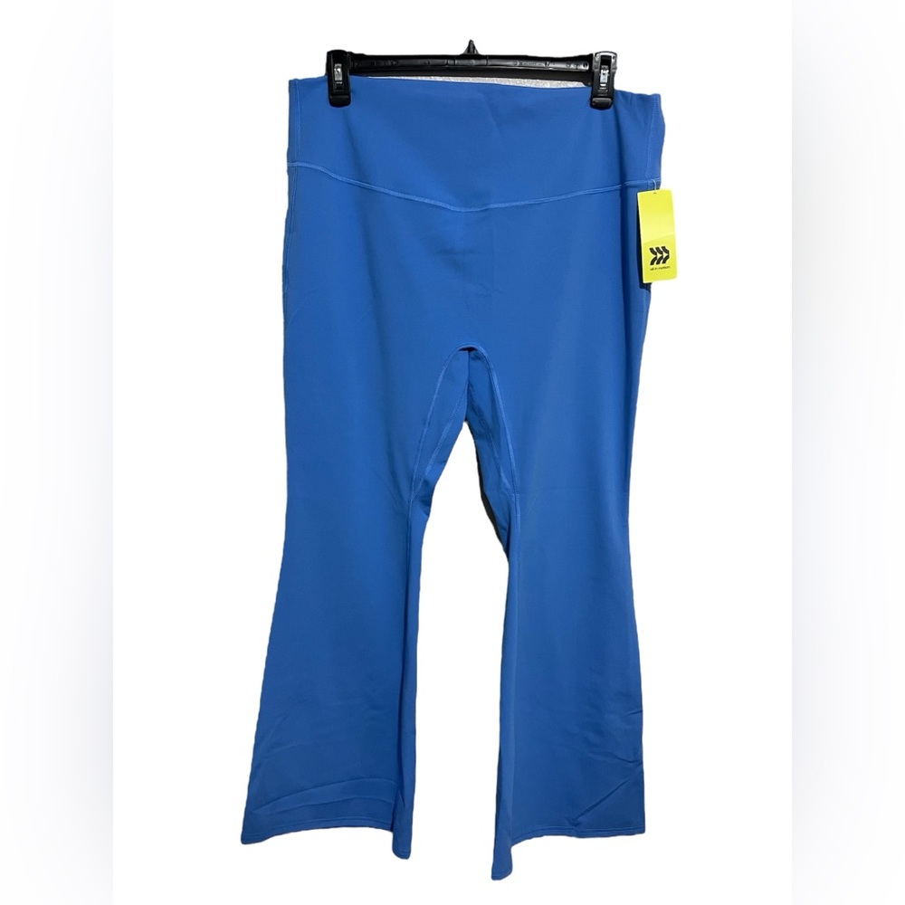 All in Motion Flare Leggings NWT